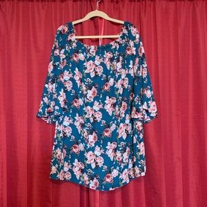 NWT. Turquoise flower print maternity dress
